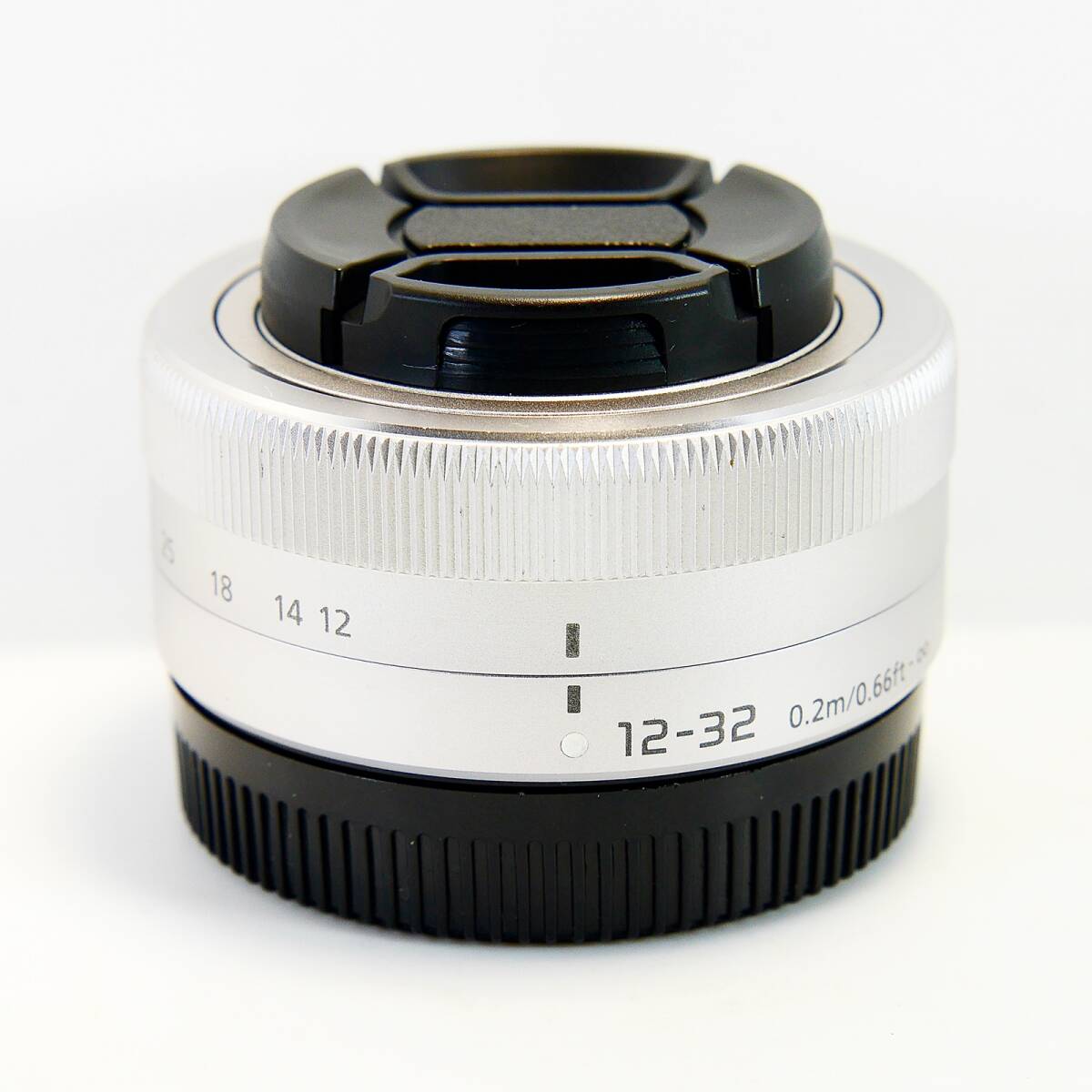 ★実用★ Panasonic パナソニック LUMIX G VARIO 12-32mm / F3.5-5.6 ASPH. / MEGA O.I.S.　H-FS12032　シルバー　中古実用品_画像2