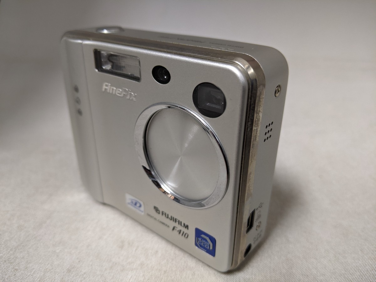H1825 FUJIFILM FINEPIX F400 コンパクトデジタルカメラ 小型 H1825 FUJIFILM FINEPIX F400 コンパクトデジタルカメラ 小型