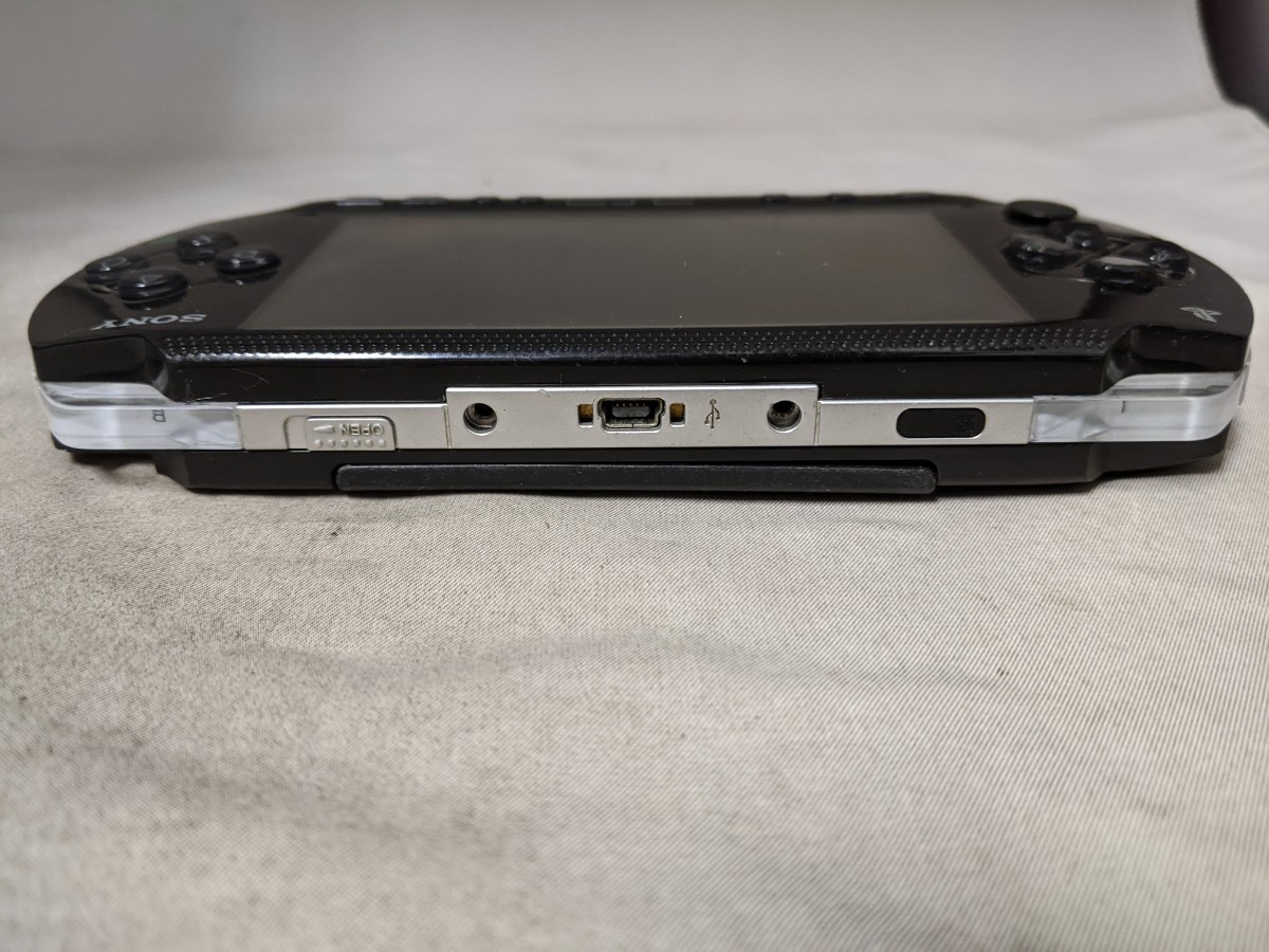 HK1842 SONY PSP-1000 バッテリーパック&裏蓋なし 本体のみ HK1842 SONY PSP-1000 バッテリーパック&裏蓋なし 本体のみ
