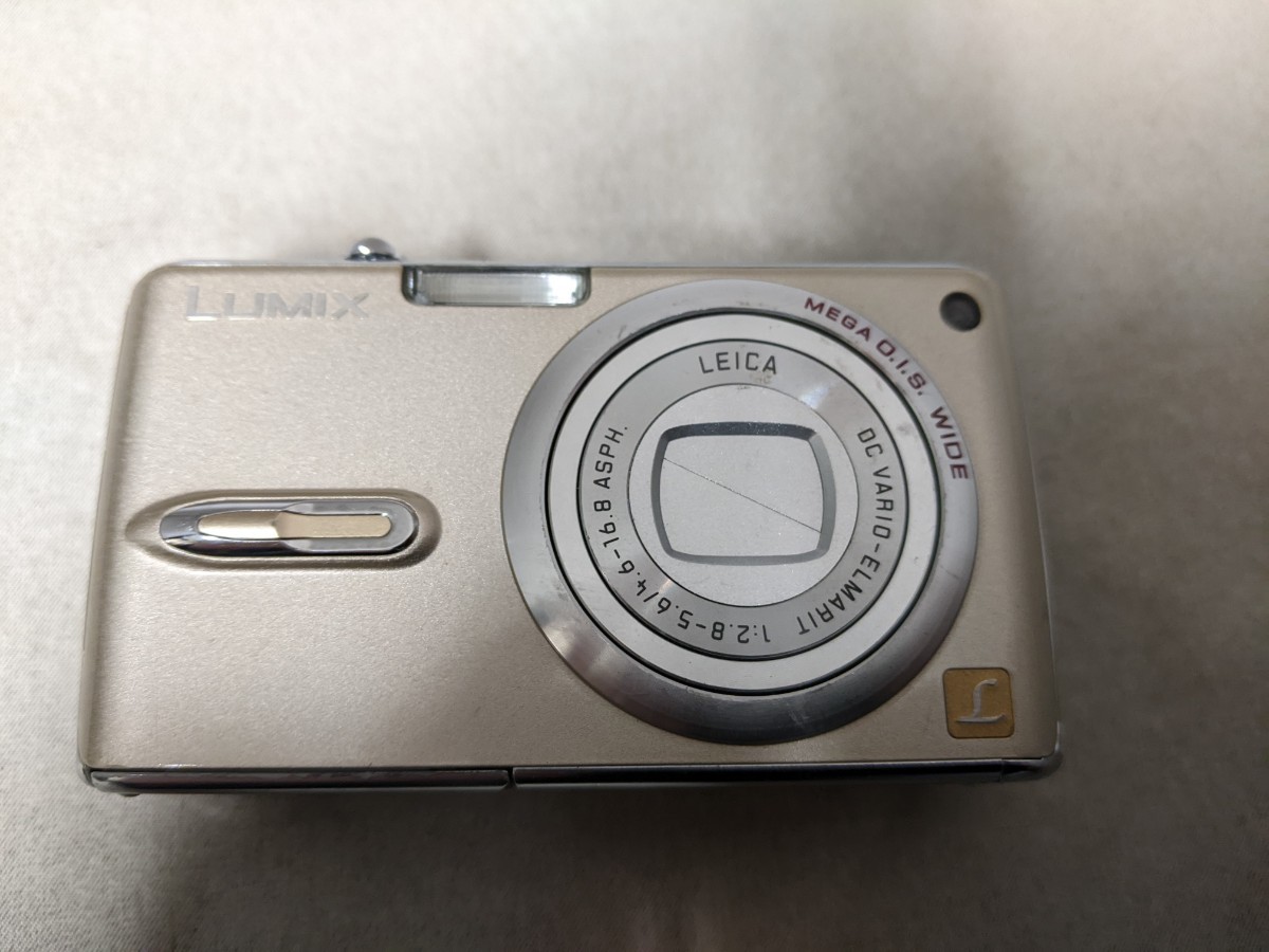 H1866 Panasonic LUMIX DMC-FX07 コンパクトデジタルカメラ 小型デジカメ/パナソニック/ルミックス 簡易動作確認OK 動作品 現状品 送料無料