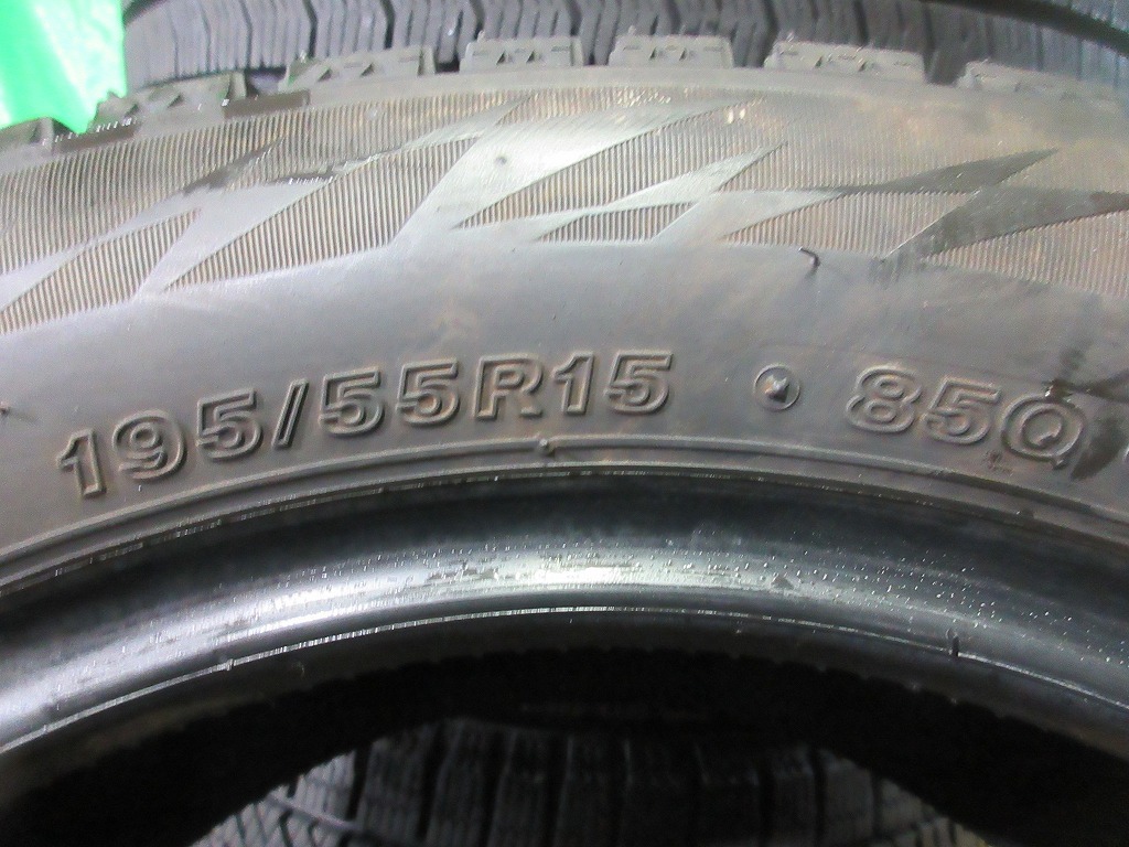 15インチ 冬 ブリヂストン ブリザック BRIDGESTONE BLIZZAK VRX2 195/55R15 4本 No.4527上 スタッドレス 雪 氷 冬タイヤ 80％残溝_画像9