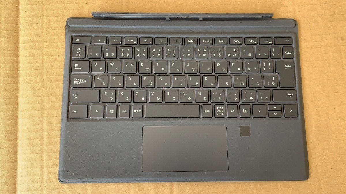 ★送料無料★動作品 Microsoft Surface マイクロソフト サーフィス Model：1755 キーボード 管理番号M12_画像1