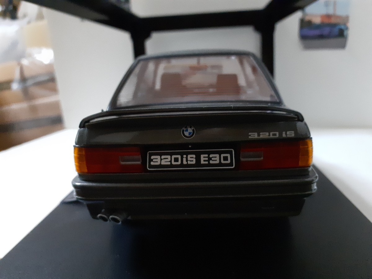K-Kスケール 1/18 BMW 320IS Italo M3 1989 美品_画像6