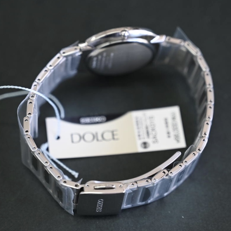 特価 新品★SEIKO セイコー 正規保証付き DOLCE ドルチェ SACK015 薄型 2針 年差クオーツ 白文字盤 メンズ腕時計 日本製★プレゼントに_値札価格は現在の定価と異なります