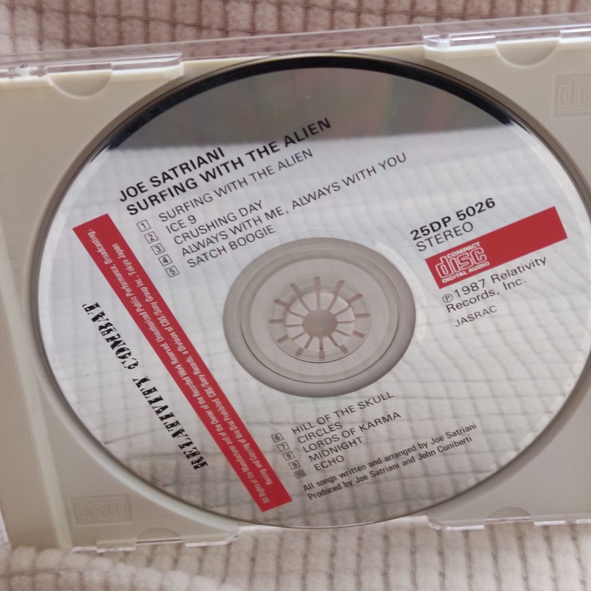 国内盤 帯付き サーフィングウィズジエイリアン ジョーサトリアーニ CD
