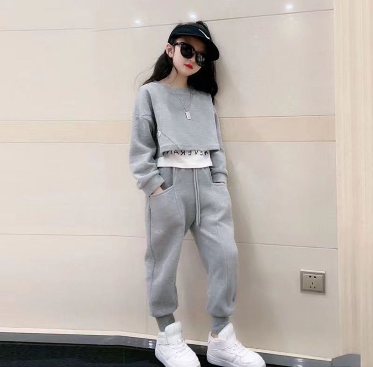 キッズ　ダンス セットアップ　韓国　子供　服　スウェット　グレー　150 大人可愛デザイン ゆったり