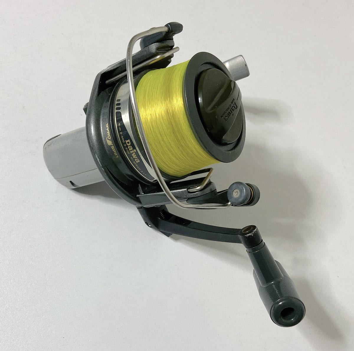 DAIWA リール3号TYPE 糸付きファインサーフ　スピニングリール30T