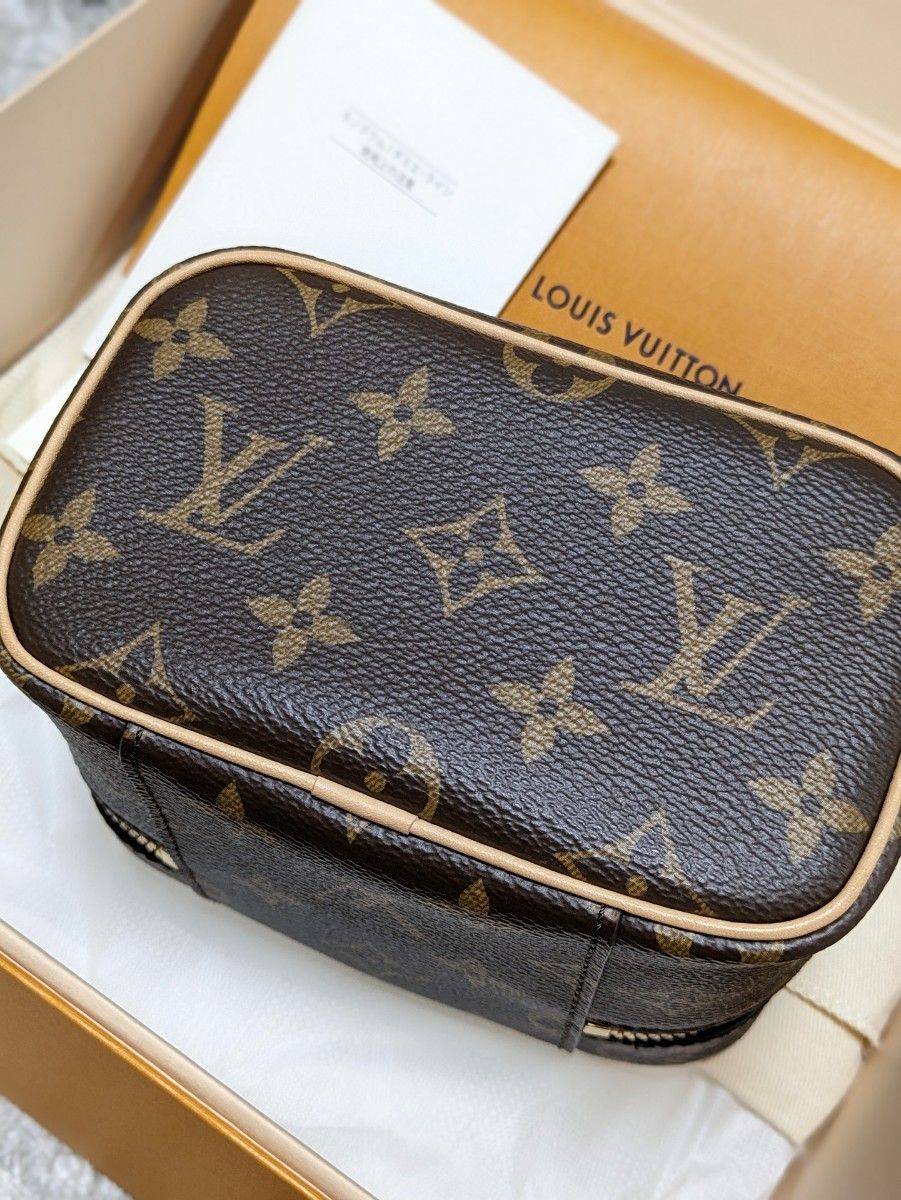 新品未使用】LOUIS VUITTON ルイヴィトン モノグラム ニース 新品未使用】LOUIS VUITTON ルイヴィトン モノグラム ニース