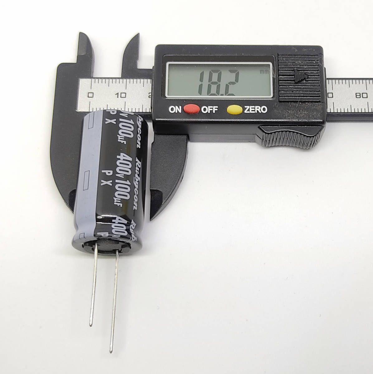 電解コンデンサー １００μＦ ４００Ｖ １０５℃ コンデンサー 100uF 400V 標準 約18ｍｍＸ約35.5ｍｍ ルビコン 電解コンデンサ 汎用品の画像3