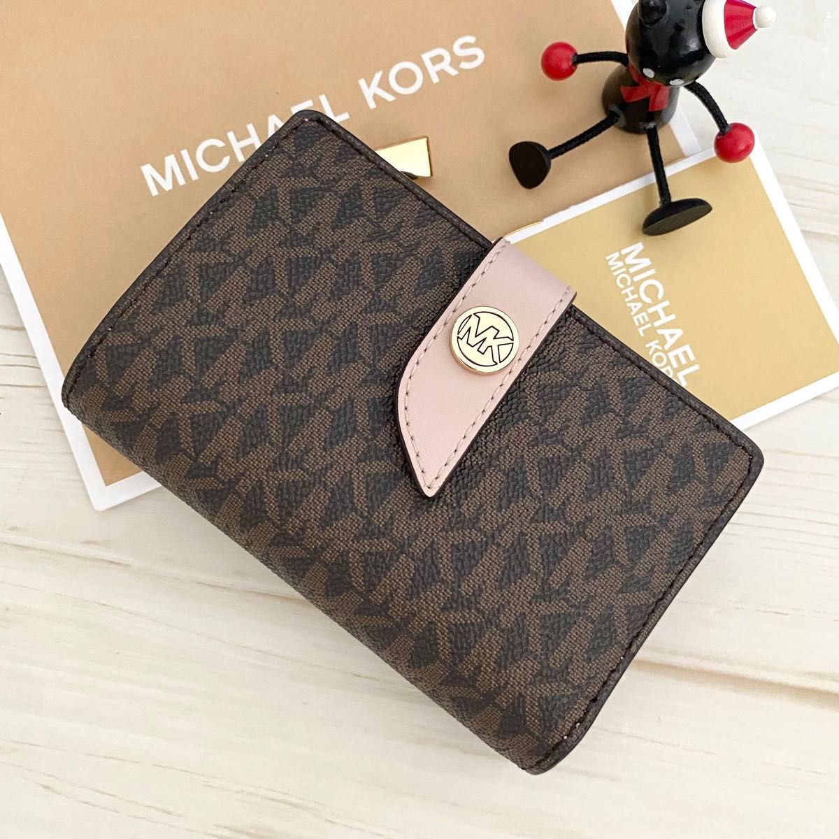 新品 MICHAEL KORS 折り財布 ピンク 二つ折り財布｜Yahoo!フリマ（旧