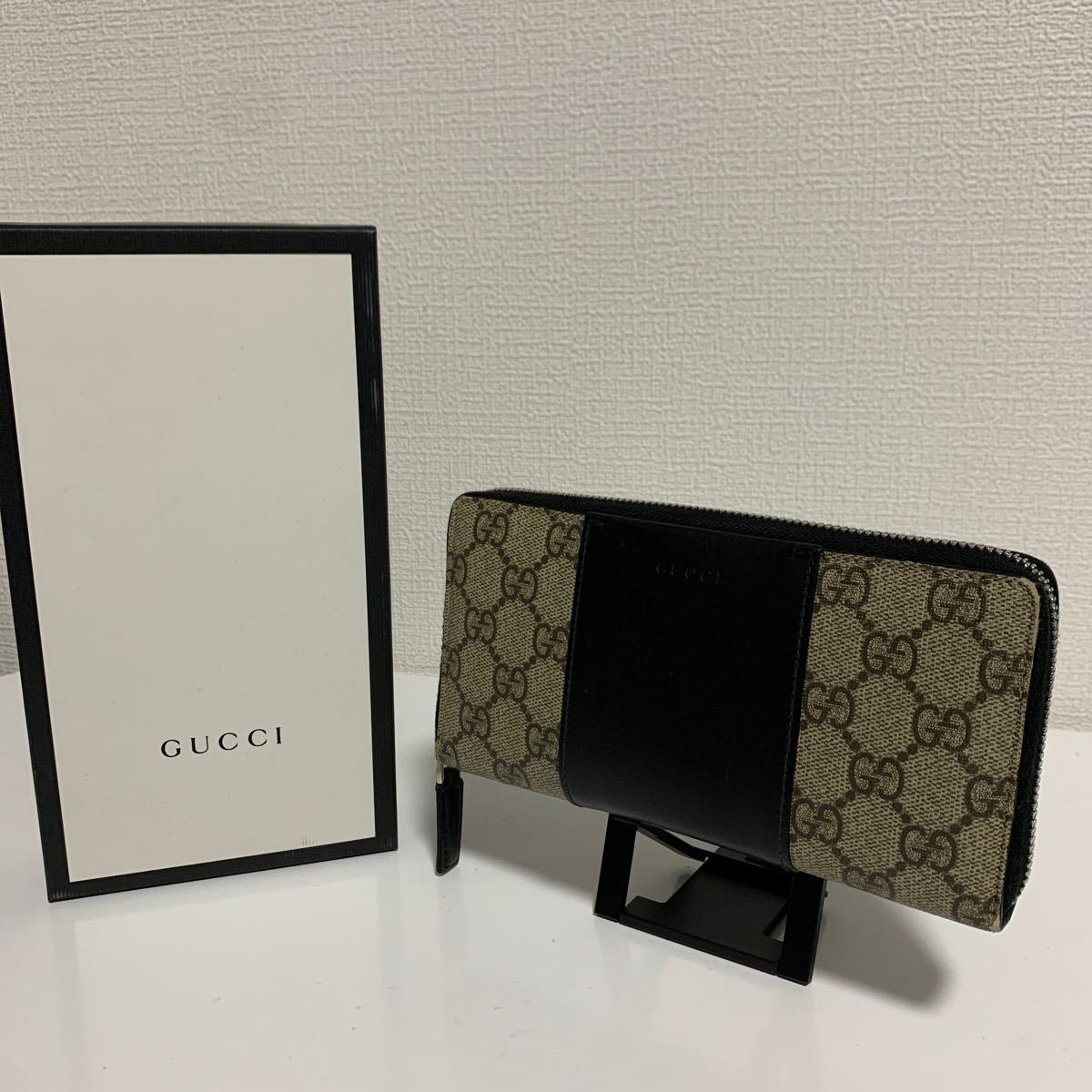 美品　GUCCI グッチ　pvc レザー　ラウンドファスナー ジッピーウォレット　長財布_画像1