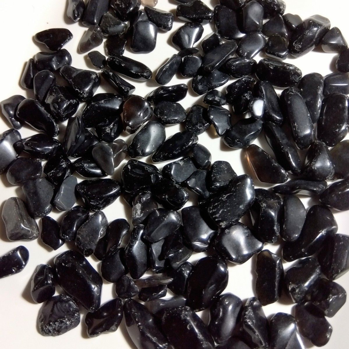 黒水晶 モリオン 中粒 さざれ 8kg 天然石 水晶 さざれ石 細石 チップ