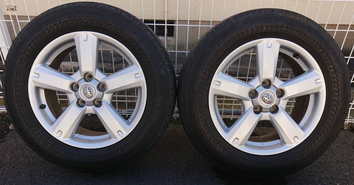 トヨタ純正アルミホイール・タイヤ付き４本セット　17×7Ｊ+45　PCD114.3　５穴　225/65R17　ブリジストンタイヤ　中古_画像3