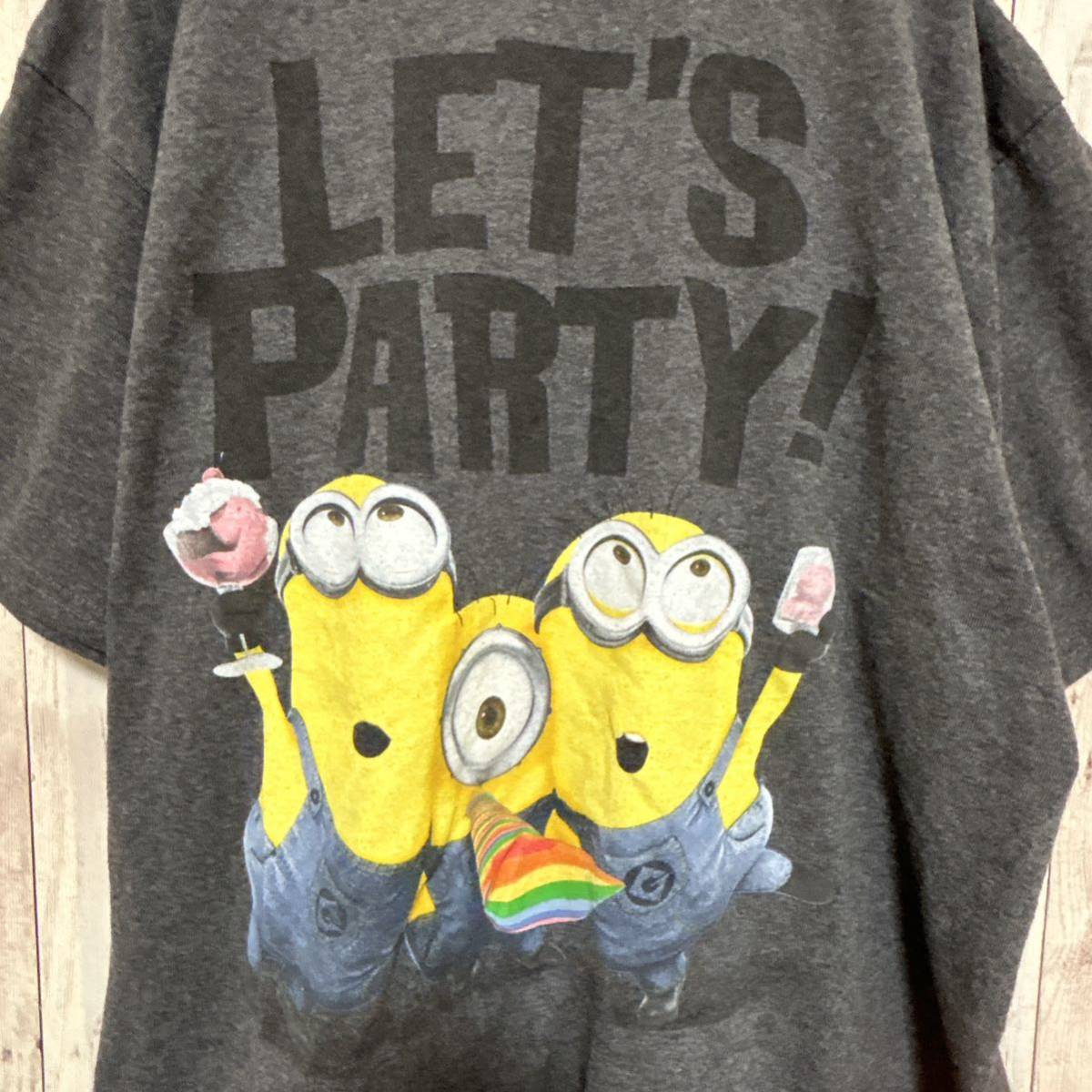 古着　入手困難ミニオン　Tシャツ　Lサイズ　海外輸入　一点物　ゆったり　キャラ　Minions ミニオン　Tシャツ　キャラクター