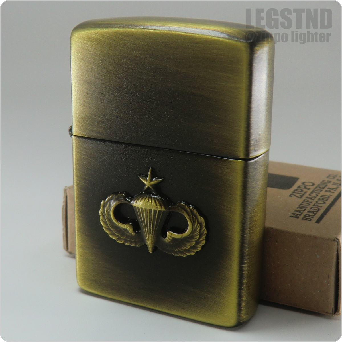 真鍮 1979 U.S.Air Borne PJW Metal Vintage Zippo (Antique Brass) アメリカ陸軍 空挺師団 USエアボーン パラシューターウイング徽章_画像2