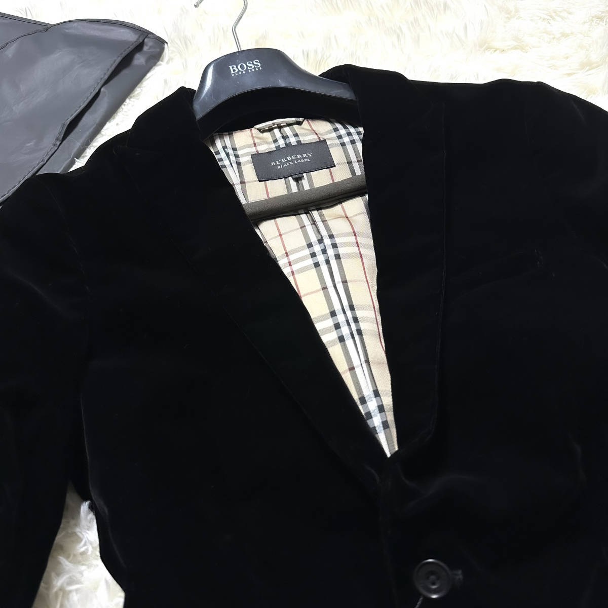 絶版未使用級BURBERRY BLACKLABELテーラードジャケットXL.LL~L黒ノバ