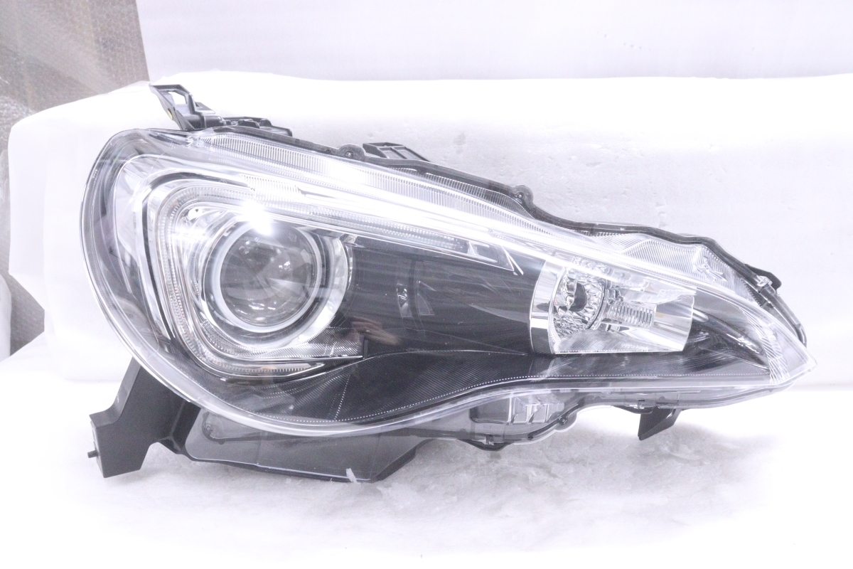 42-502★美品 HID 前期 ZC6 BRZ★右ヘッドライト KOITO 100-60167 打刻:AX ブラック 純正★スバル (RO)_画像1