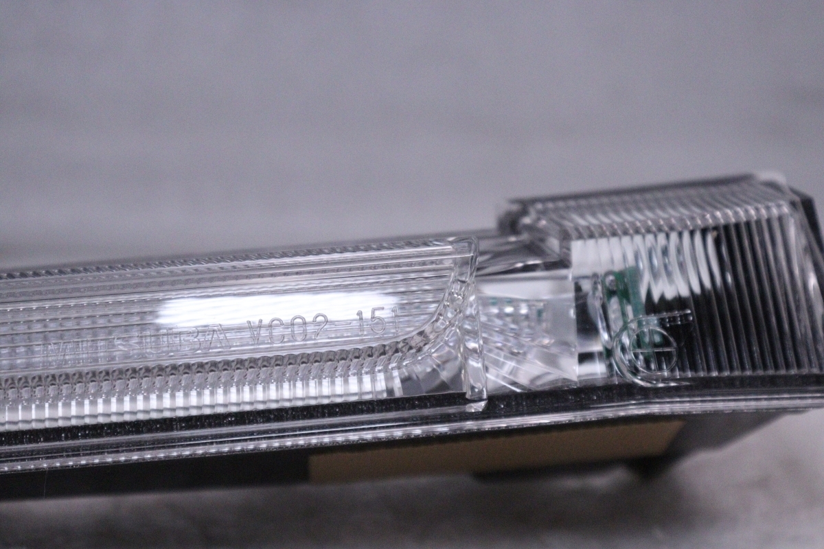 42-871★未使用品★LED MK53S スペーシアカスタム★右イルミネーションランプ MITSUBA VC02-151 ASSY 純正★スズキ (RO)_画像3