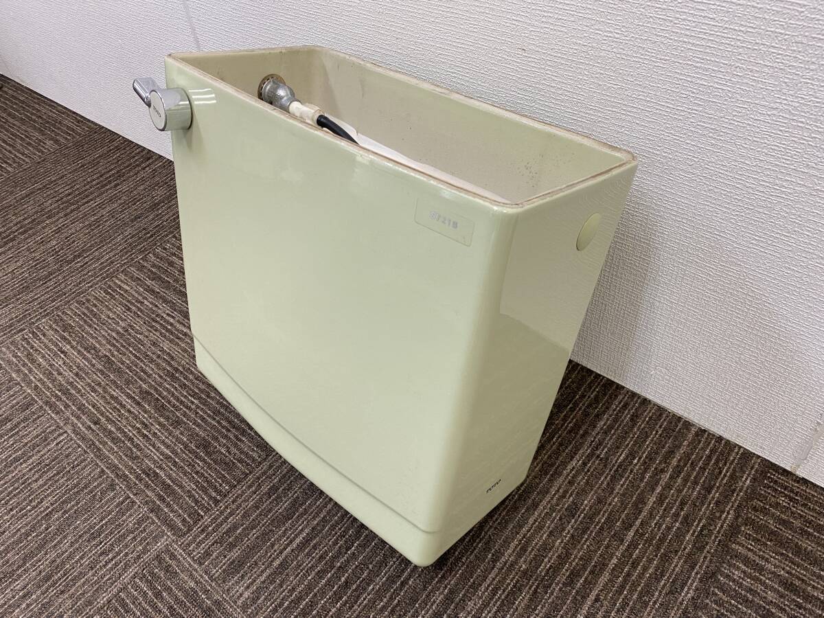 【中古】TOTO 洋式トイレ便器・ロータンク/タンクのみ(蓋なし)☆「S721B」☆#SF4(ハーベストグリーン)☆直接引き取り可の画像2