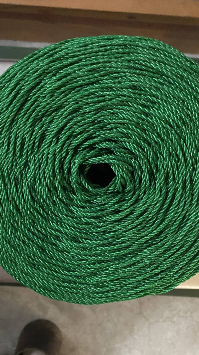  green color rope thickness approximately 2.5 millimeter 