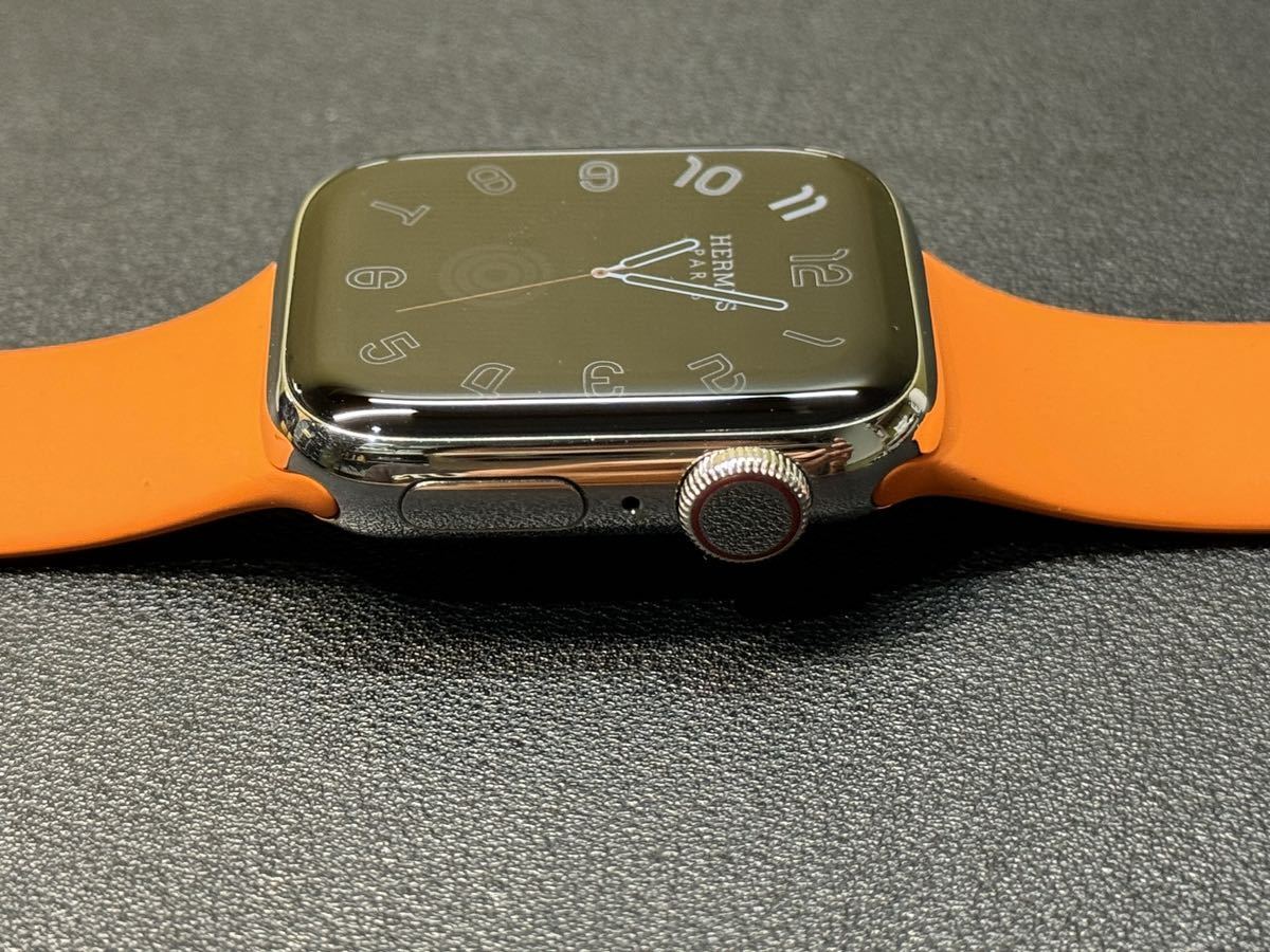 即決 美品 ケア+ 純正バンド Apple Watch series8 HERMES 41mm 即決 美品 ケア+ 純正バンド Apple Watch series8 HERMES 41mm