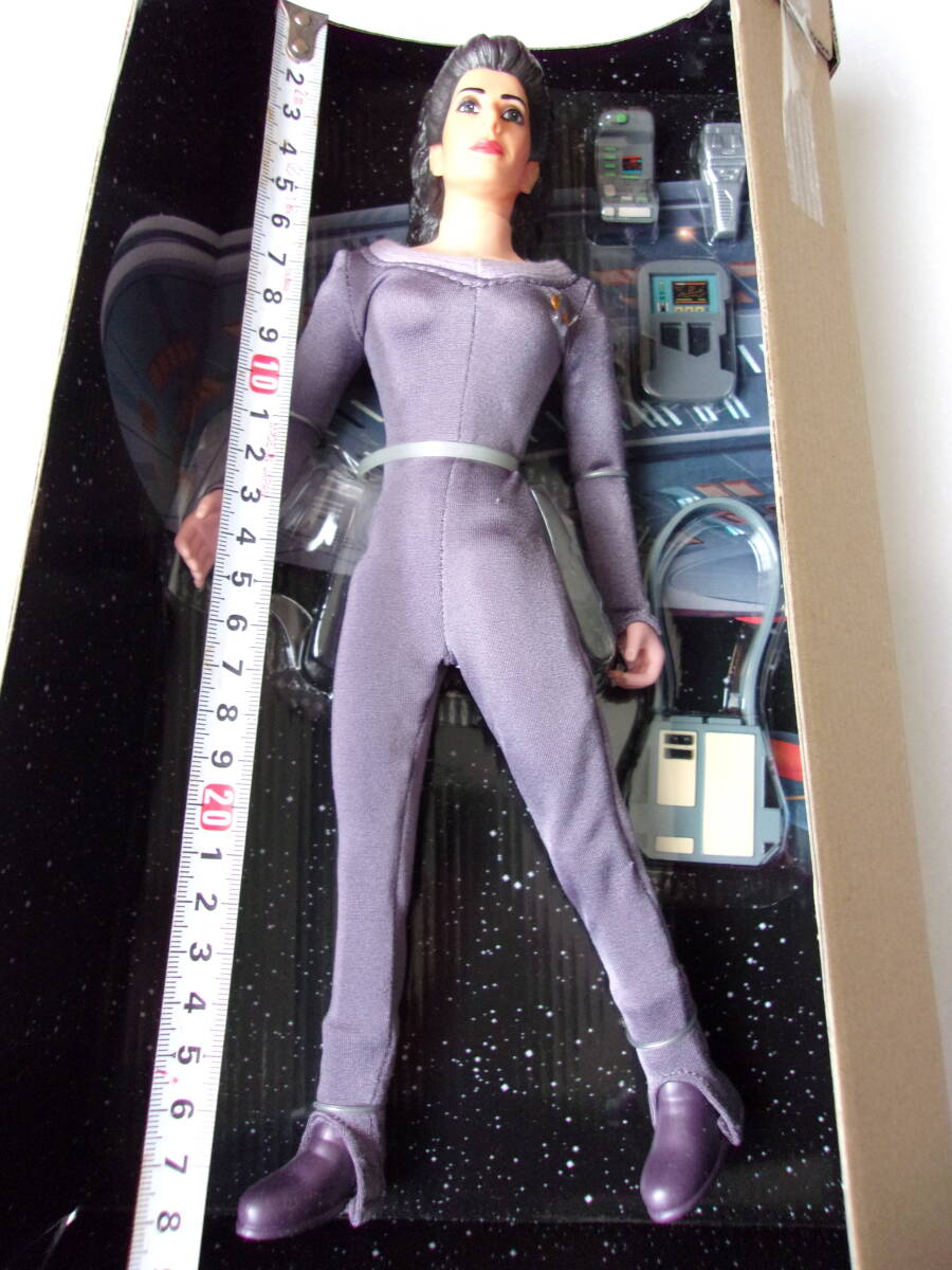 PLAYMATES THE WOMAN OF STAR TREK COUNSELOR DEANNA TROI б/у вскрыть товар / Star Trek женщина передвижной фигурка 