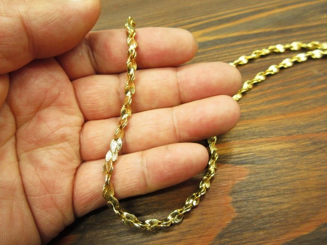 太さ約4.5mm