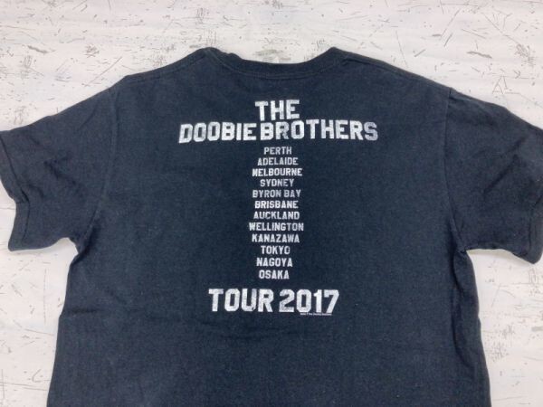 THE DOOBIE BROTHERS ドゥービーブラザーズ TOUR 2017 ロックT バンドT 半袖Tシャツ カットソー メンズ S 黒_画像2