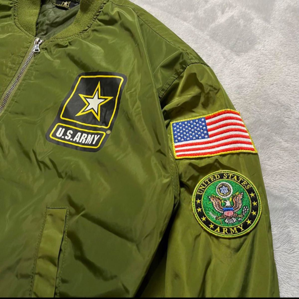 US ARMY 米国陸軍MA-1ジャケット 星条旗刺繍 カーキ フライト US ARMY 米国陸軍MA-1ジャケット 星条旗刺繍 カーキ フライト