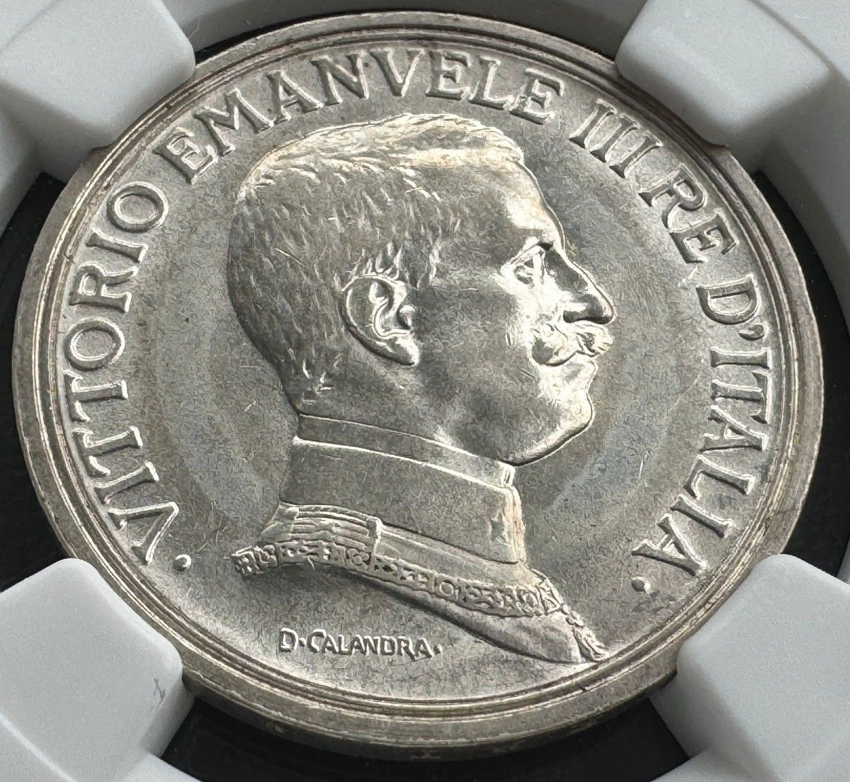 1916年 イタリア 2リラー銀貨NGC AU58 クアドリガ アンティークコイン