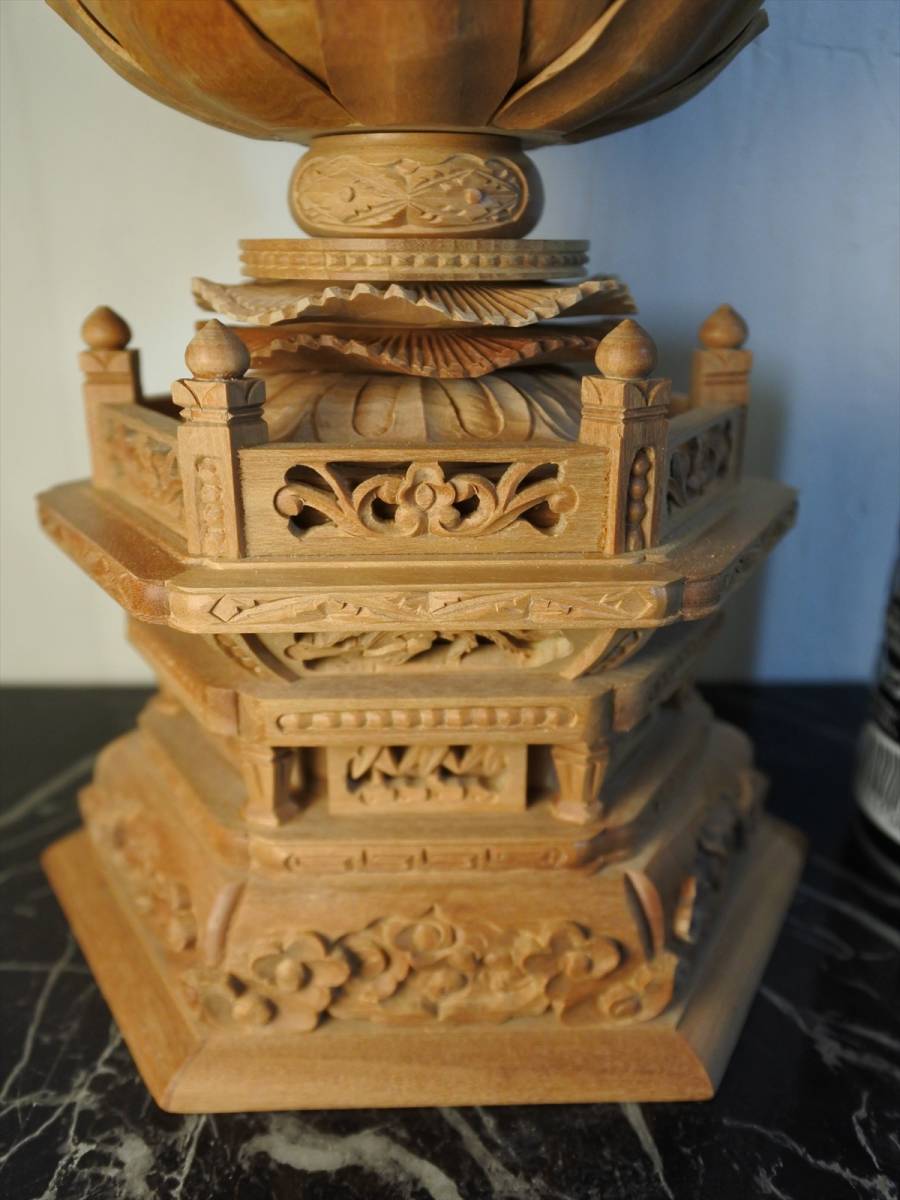 長期保管品 白檀 金泥書 大日如来 六角座 2号 仏像(211007A1-2) 長期保管品 白檀 金泥書 大日如来 六角座 2号 仏像(211007A1-2)