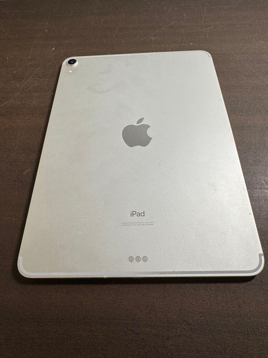 62466 iPad Pro初代11inch 64GB シルバー　SIMフリー　中古　※本体のみ