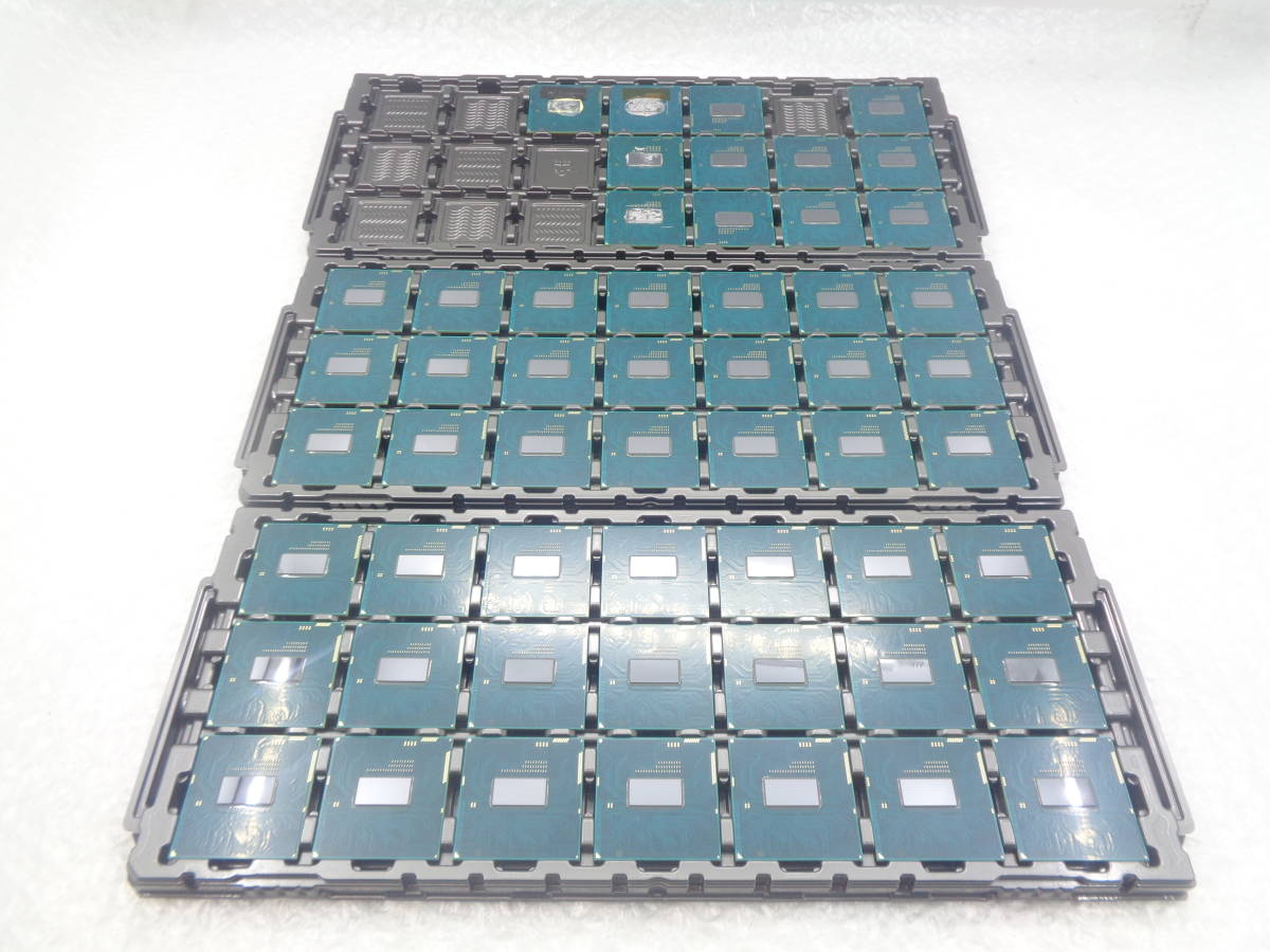 Intel Celeron 2950M 2.00GHz SR1HF x 54 sheets used operation goods (C205)