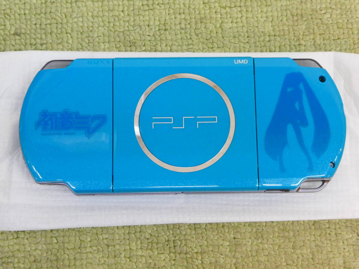 073-J32) 中古品 PSP 初音ミク Project DIVA 2nd いっぱいパック 動作OK ※バッテリーパック・ソフト・オリジナルクロス欠品※_画像4