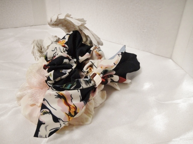 ♪ 新品 バナナクリップ『高品質/リボン/トリプルリボン/シルク/フラワープリント/花/フリル/MIXカラー』♪