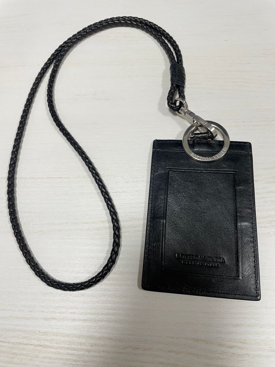 ボッテガヴェネタ Bottega Veneta カードケース ストラップ付き ボッテガヴェネタ Bottega Veneta カードケース ストラップ付き