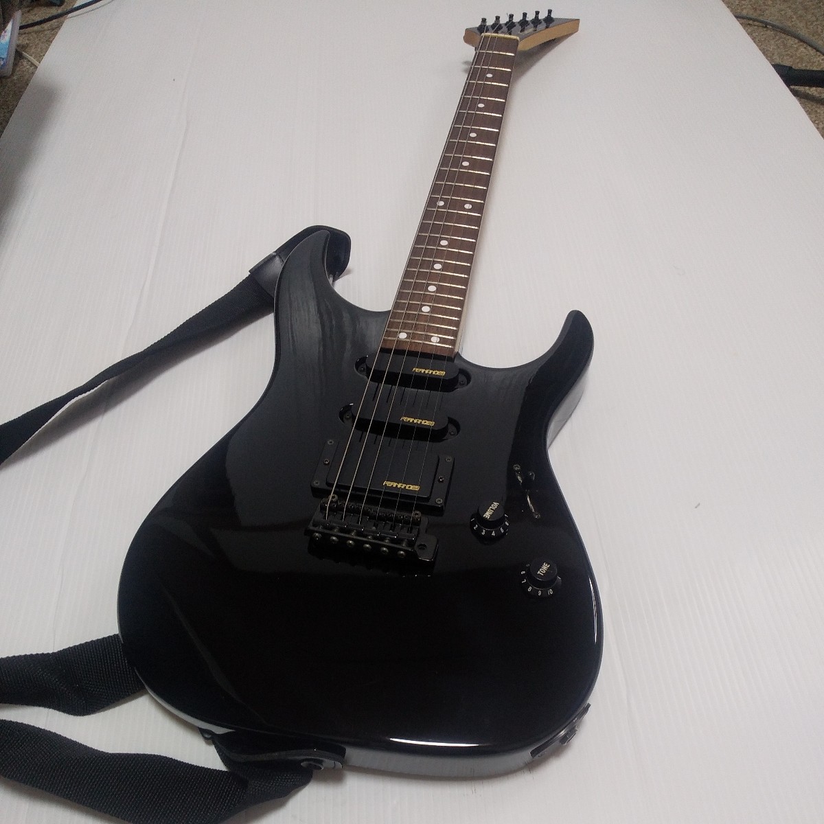 Yahoo!オークション - 【美品】FERNANDES LIMITED EDITION Yahoo!オークション - 【美品】FERNANDES LIMITED EDITION