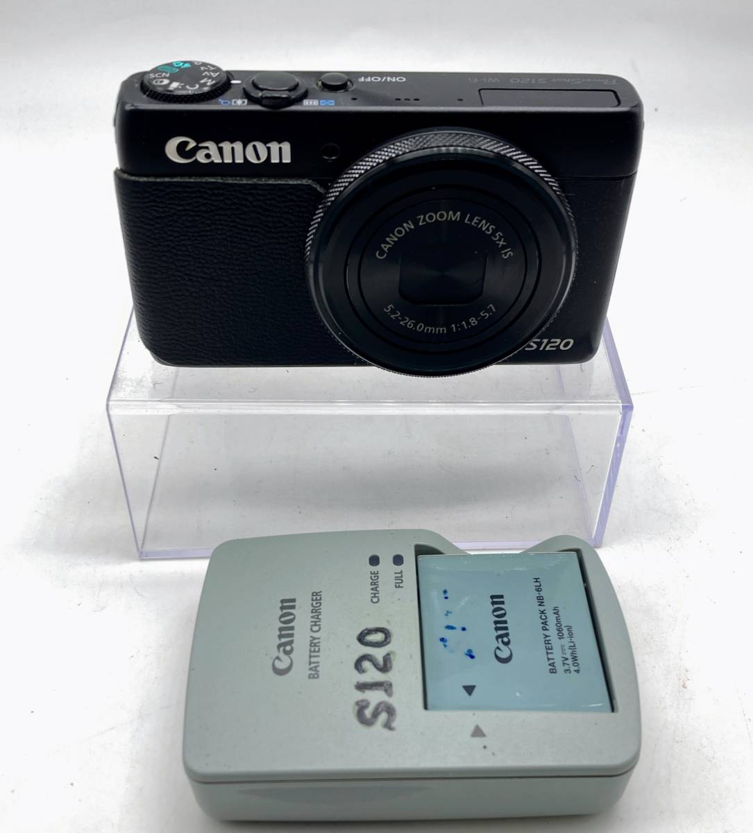 蘇や(MAY16) Canon キャノン S120 コンパクトデジタルカメラ バッテリーチャージャー付 通電確認済み 中古品 コンパクトサイズ_画像1