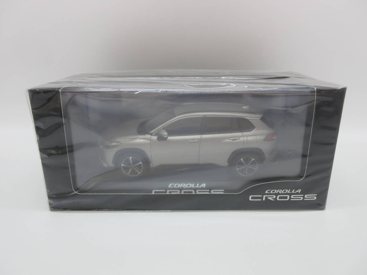 1/30 トヨタ 新型カローラクロス　カラーサンプル 非売品　ミニカー　アバンギャルドブロンズメタリック