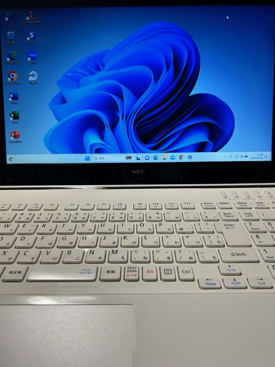 ノートPC NEC LaVie GN243RTA1 15.6型 Windows11 Microsoft Office 2021 CPU：i3 SSD：126GB メモリ：８GB_画像1