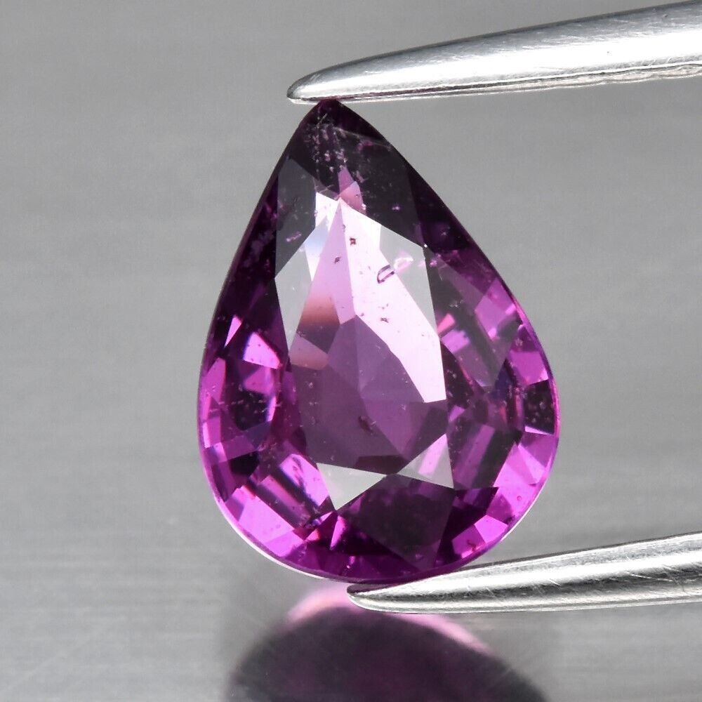 No.177 ロードライトガーネット 約1.25ct 約8.3mm×6mm モザンビーク産