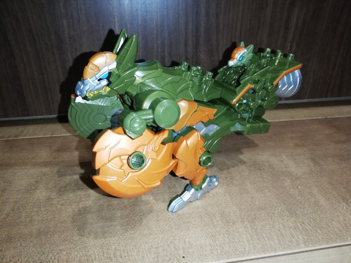 【騎士竜戦隊 リュウソウジャー DX 9体セット】 合体 ロボ