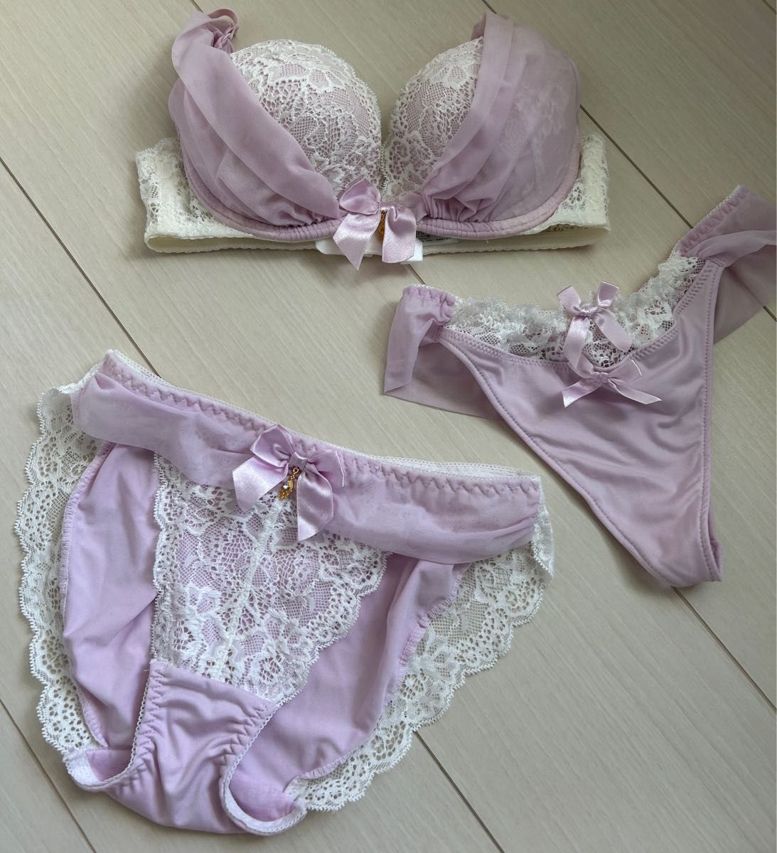 エメフィール ブラジャーショーツセット 3点セット 下着 上下 エメフィール ブラジャーショーツセット 3点セット 下着 上下