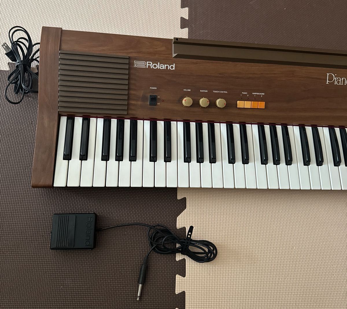 Roland ローランド 電子ピアノ HP-60