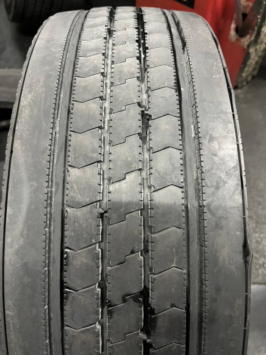 2t3t トラックタイヤ６本です。BRIDGESTONE R225 215/70R17.5 123/121J 2022年製_画像9