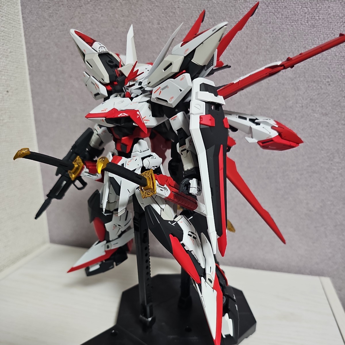 Yahoo!オークション - MG エクリプスガンダム 改造 塗装済み完成品 Yahoo!オークション - MG エクリプスガンダム 改造 塗装済み完成品