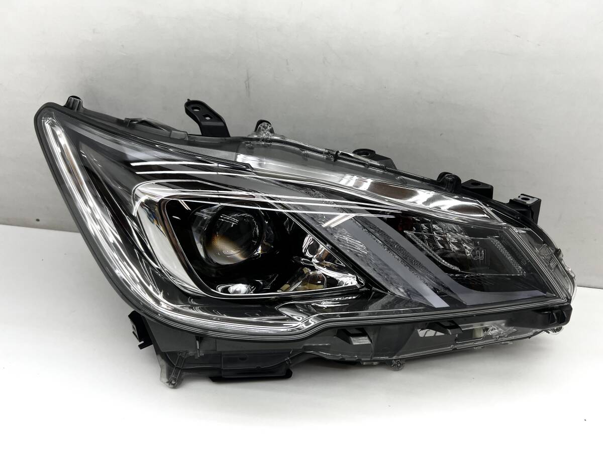 即決 B クラウン 210 後期 / LED トヨタ 純正 右 ヘッドライト 即決 B クラウン 210 後期 / LED トヨタ 純正 右 ヘッドライト