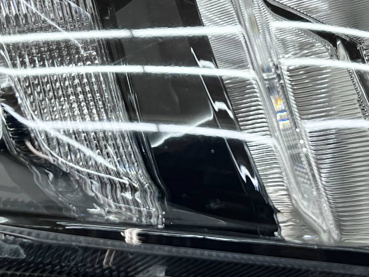 即決 M ヴォクシー80 前期 / LED トヨタ 純正 右 ヘッドライト 即決 M ヴォクシー80 前期 / LED トヨタ 純正 右 ヘッドライト