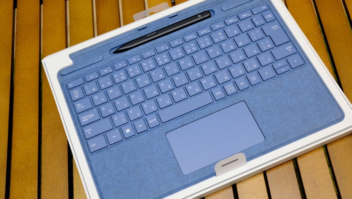 Surface pro スリムペン2付き Signature キーボード アイス Surface pro スリムペン2付き Signature キーボード アイス