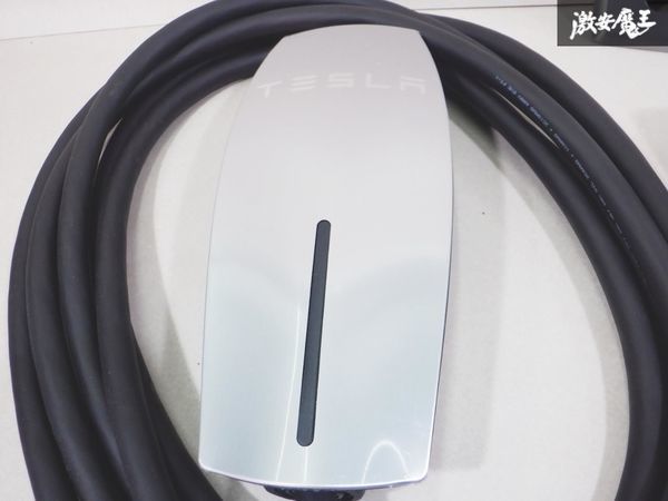 未使用 TESLA テスラ 純正 ウォールコネクター 1008488-00-Ｄ 在庫有 即納 棚43A_画像3